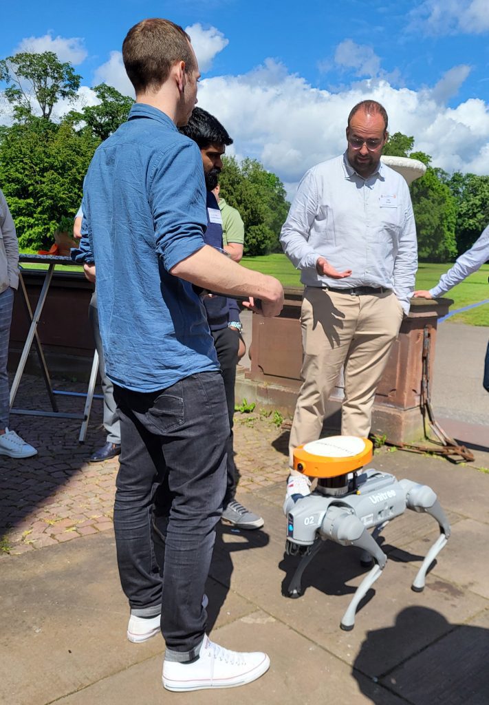 Roboterhund Go2 im Einsatz