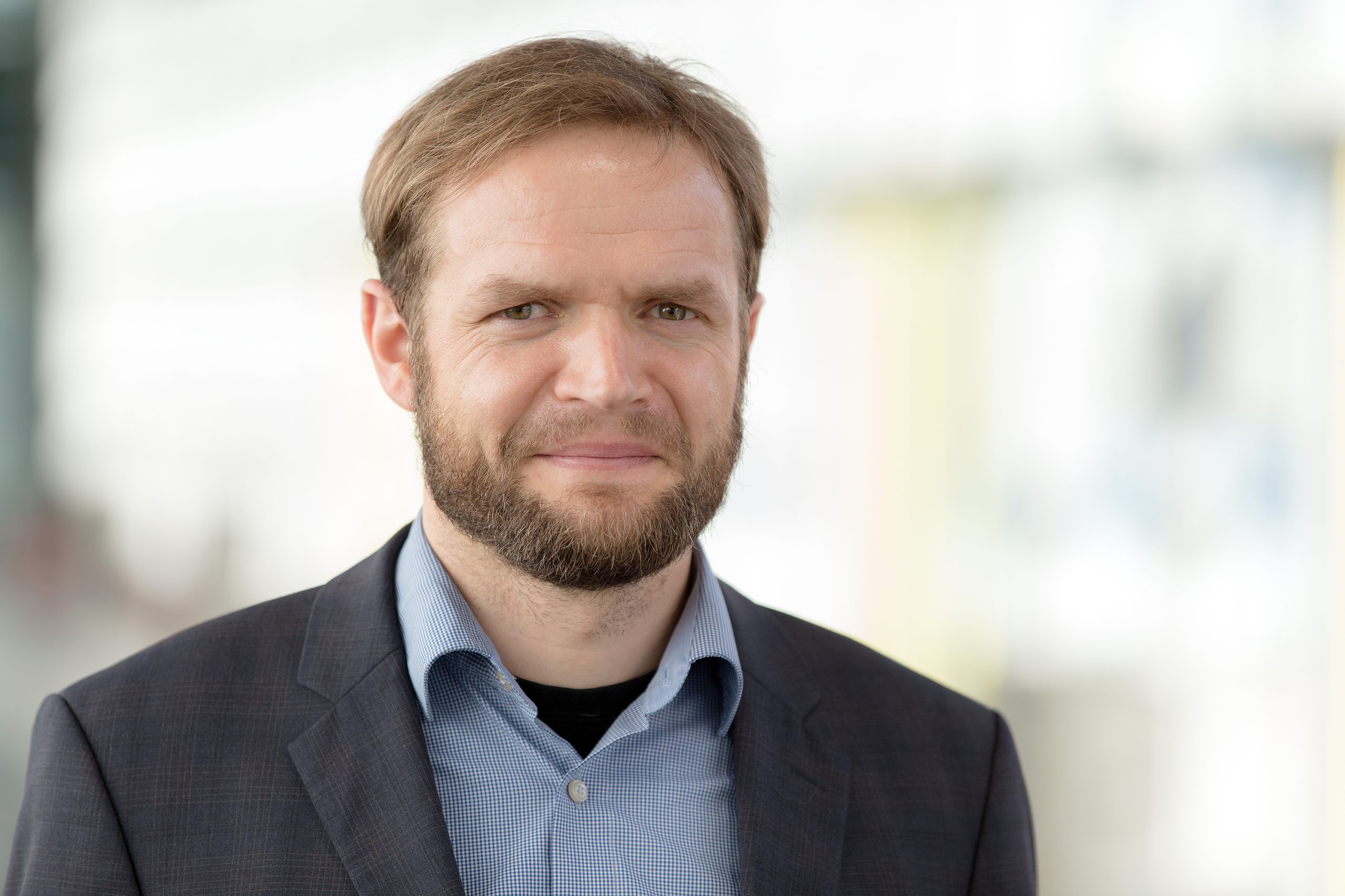 Oliver Warweg, verantwortlich für das strategische Business Development beim Fraunhofer IOSB-AST.